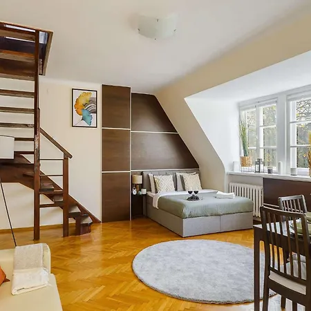 Elegant Loft-style For 10 *